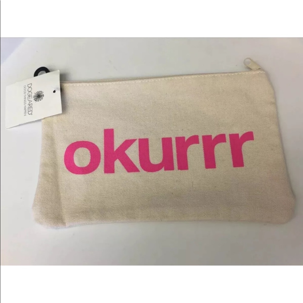DOGEARED ‘OKURRR’ CANVAS ZIP POUCH PINK NWT
